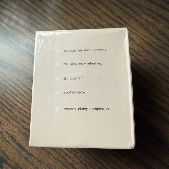 Beaut Beauty Co- Collagen Drench Daily Moisturizer - Picture 4 of 7